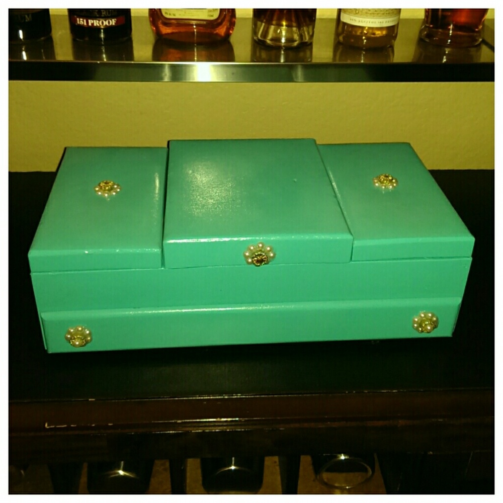 Vintage jewelry box upcycle luxe original